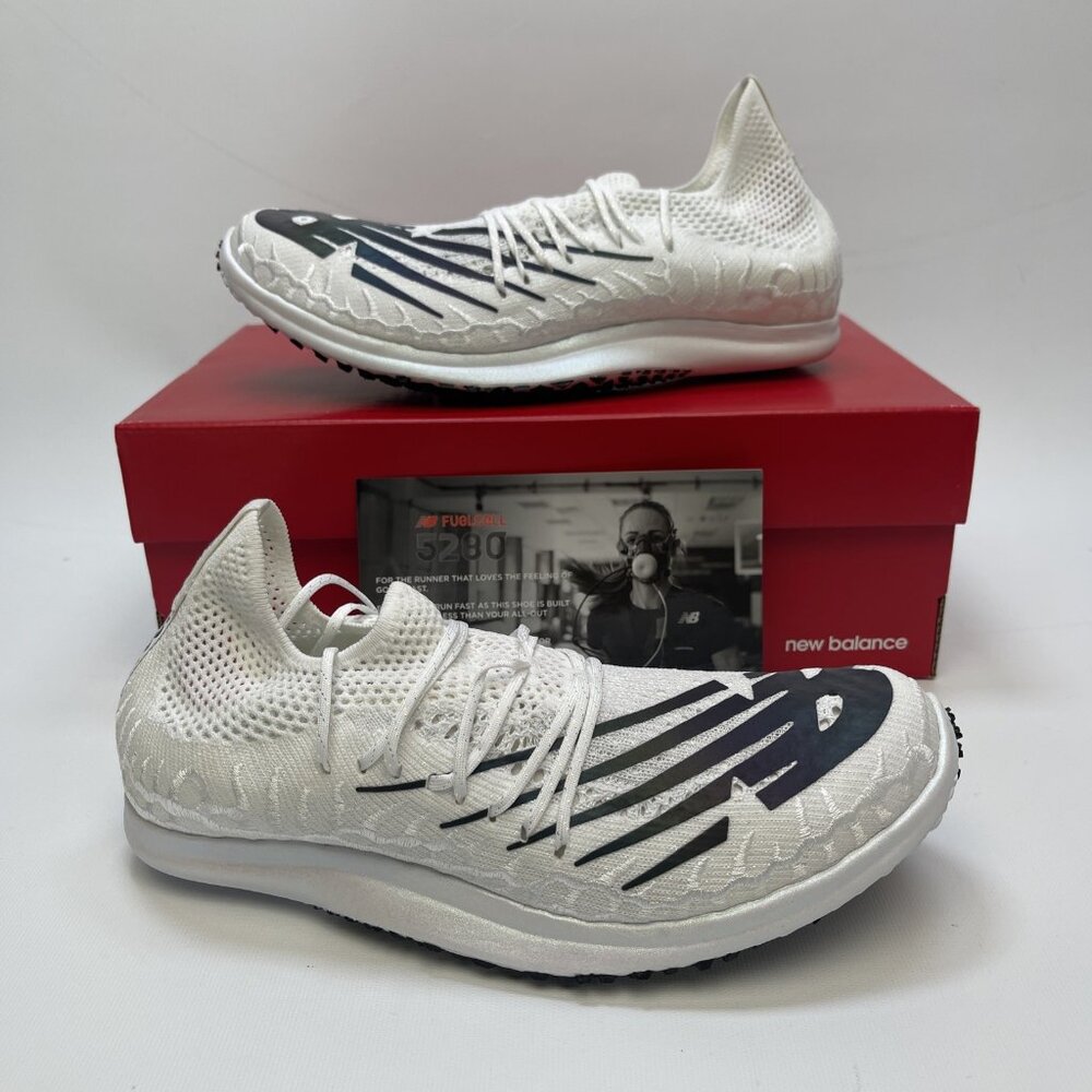 New Balance White and Black Women's Running Shoes Lightweight Flyknit Trainers
